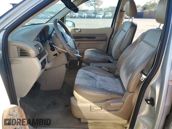 ✅ 2005 Mercury Monterey Premier • VIN: 2MRDA23265BJ02526 • Lot: 91292845. Listed on Copart with 202,059 mi. Free auction sales archive from the USA and detailed vehicle history report at DreamBid. Image 7.