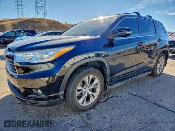 ✅ 2014 Toyota Highlander LE Plus • VIN: 5TDZKRFH6ES016520 • Lot: 94329435. Wystawiony na Copart z przebiegiem 103 252 mil. Bezpłatny archiwum sprzedaży aukcyjnych z USA i szczegółowy raport historii pojazdu na DreamBid. Zdjęcie 1.