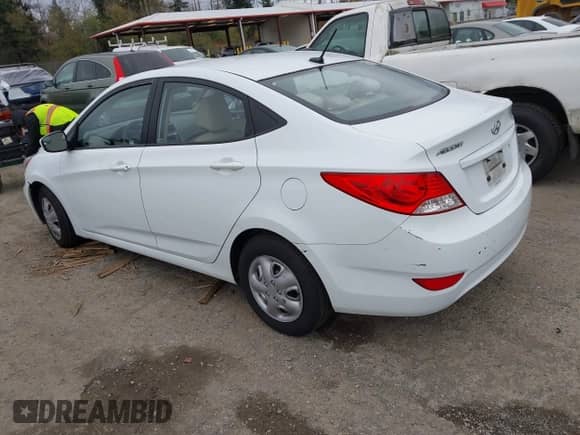 2014 Hyundai Accent GLS с VIN KMHCT4AE1EU687796, выставлен на аукционе IAAI как лот 43566218 с пробегом 131 517 миль миль и . История ставок и продаж доступна на DreamBid. Изображение 3.