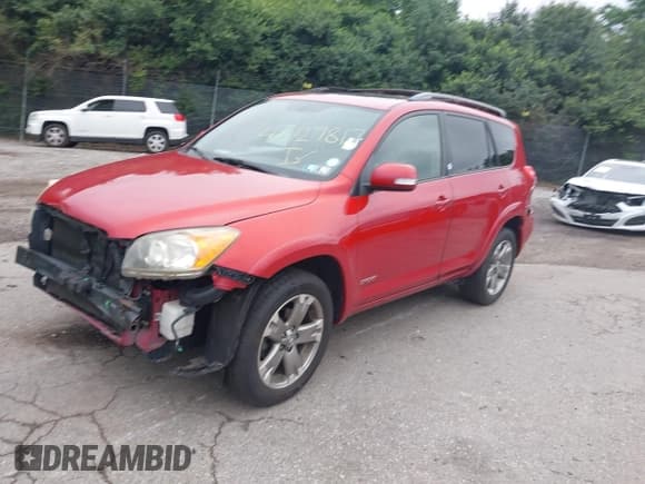 ✅ 2011 Toyota RAV4 Sport • VIN: JTMRK4DV0B5103312 • Lot: 42727817. Listed on IAAI with 87,278 mi. Free auction sales archive from the USA and detailed vehicle history report at DreamBid. Image 2.