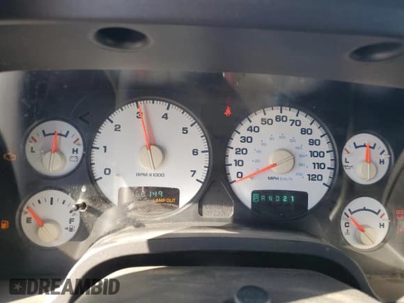 ✅ 2005 Dodge 1500 SLT • VIN: 1D7HA18D25S251276 • Лот: 82260644. Опубликован ранее на Copart с пробегом 168 149 миль. Бесплатный доступ к архиву аукционных продаж из США и подробный отчёт об истории автомобиля на DreamBid. Изображение 9.