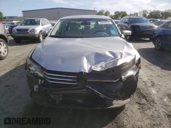 ✅ 2013 Volkswagen Passat SE • VIN: 1VWBH7A3XDC022012 • Lot: 60499945. Listed on Copart with 173,700 mi. Free auction sales archive from the USA and detailed vehicle history report at DreamBid. Image 5.