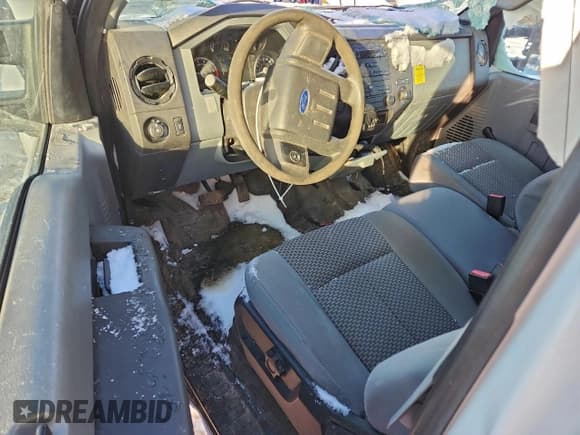 ✅ 2016 Ford F-250 XLT • VIN: 1FT7X2B69GEB18858 • Lot: 95169995. Wystawiony na Copart z przebiegiem 80 625 mil. Bezpłatny archiwum sprzedaży aukcyjnych z USA i szczegółowy raport historii pojazdu na DreamBid. Zdjęcie 8.