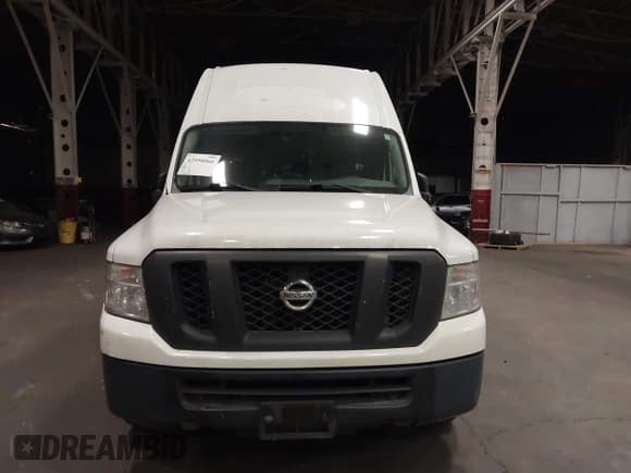 ✅ 2015 Nissan NV S • VIN: 1N6BF0LX8FN803955 • Lot: 42998066. Wystawiony na IAAI z przebiegiem 151 056 mil. Bezpłatny archiwum sprzedaży aukcyjnych z USA i szczegółowy raport historii pojazdu na DreamBid. Zdjęcie 12.