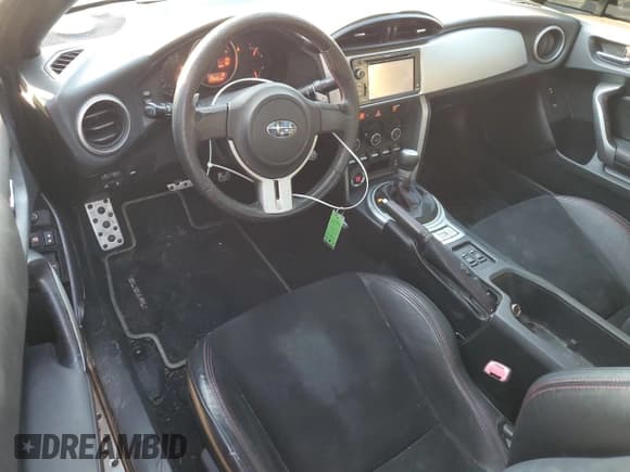 ✅ 2014 Subaru BRZ Limited • VIN: JF1ZCAC15E8601508 • Lot: 90072475. Listed on Copart with 139,806 mi. Free auction sales archive from the USA and detailed vehicle history report at DreamBid. Image 8.