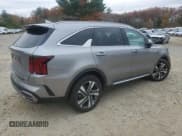 ✅ 2023 Kia Sorento SX Prestige • VIN: KNDRMDLG5P5150811 • Lot: 90403395. Wystawiony na Copart z przebiegiem 26 672 mil. Bezpłatny archiwum sprzedaży aukcyjnych z USA i szczegółowy raport historii pojazdu na DreamBid. Zdjęcie 3.