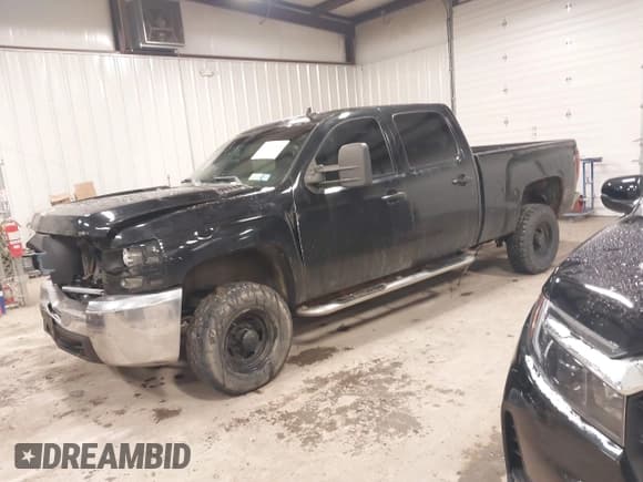 ✅ 2007 Chevrolet Silverado 2500HD 1LT • VIN: 1GCHC23K87F534566 • Lot: 41212539. Wystawiony na IAAI z przebiegiem 92 703 mil. Bezpłatny archiwum sprzedaży aukcyjnych z USA i szczegółowy raport historii pojazdu na DreamBid. Zdjęcie 2.