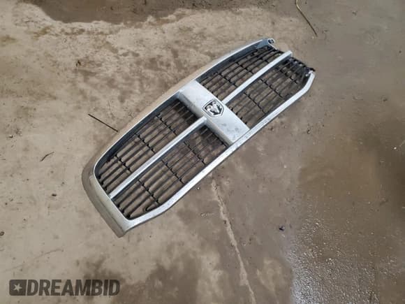 ✅ 2008 Dodge 1500 ST • VIN: 1D7HA18K18J117268 • Лот: 72691594. Опубликован ранее на Copart с пробегом 180 945 миль. Бесплатный доступ к архиву аукционных продаж из США и подробный отчёт об истории автомобиля на DreamBid. Изображение 12.