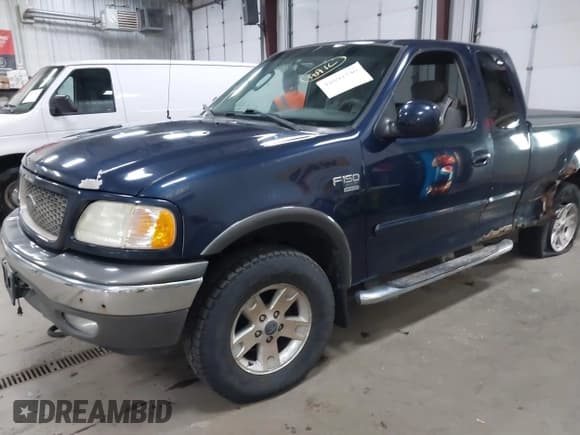 ✅ 2003 Ford F-150 XL • VIN: 1FTRX18LX3NB00847 • Лот: 42092540. Опубликован ранее на IAAI с пробегом 185 536 миль. Бесплатный доступ к архиву аукционных продаж из США и подробный отчёт об истории автомобиля на DreamBid. Изображение 17.