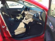 ✅ 2024 Kia Forte LXS • VIN: 3KPF24ADXRE804128 • Lot: 43565562. Wystawiony na IAAI z przebiegiem 10 215 mil. Bezpłatny archiwum sprzedaży aukcyjnych z USA i szczegółowy raport historii pojazdu na DreamBid. Zdjęcie 5.