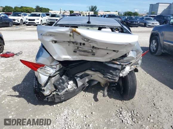 ✅ 2013 Hyundai Accent GLS • VIN: KMHCT4AEXDU305134 • Lot: 75532474. Listed on Copart with 126,500 mi. Free auction sales archive from the USA and detailed vehicle history report at DreamBid. Image 6.