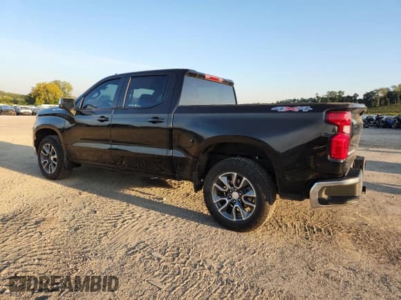 ✅ 2024 Chevrolet Silverado 1500 LT • VIN: 1GCPDKEK5RZ117669 • Lot: 80352235. Wystawiony na Copart z przebiegiem 13 840 mil. Bezpłatny archiwum sprzedaży aukcyjnych z USA i szczegółowy raport historii pojazdu na DreamBid. Zdjęcie 2.