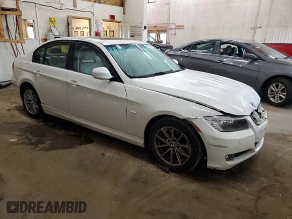 ✅ 2010 BMW 3 Series 328i • VIN: WBAPH7G56ANM49914 • Lot: 80679605. Wystawiony na Copart z przebiegiem 99 064 mil. Bezpłatny archiwum sprzedaży aukcyjnych z USA i szczegółowy raport historii pojazdu na DreamBid. Zdjęcie 4.