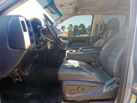 ✅ 2015 GMC Sierra 1500 SLE • VIN: 1GTV2UEC5FZ312748 • Лот: 71834235. Опубликован ранее на Copart с пробегом 223 025 миль. Бесплатный доступ к архиву аукционных продаж из США и подробный отчёт об истории автомобиля на DreamBid. Изображение 7.