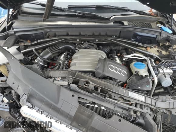 ✅ 2010 Audi Q5 Premium Plus • VIN: WA1LKAFP6AA112311 • Лот: 87015515. Опубликован ранее на Copart с пробегом Не указан. Бесплатный доступ к архиву аукционных продаж из США и подробный отчёт об истории автомобиля на DreamBid. Изображение 12.