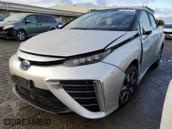 ✅ 2017 Toyota Mirai • VIN: JTDBVRBD0HA002156 • Lot: 70633762. Wystawiony na Copart z przebiegiem 25 437 mil. Bezpłatny archiwum sprzedaży aukcyjnych z USA i szczegółowy raport historii pojazdu na DreamBid. Zdjęcie 1.