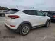 2017 Hyundai Tucson SE Plus с VIN KM8J33A40HU265841, выставлен на аукционе Copart как лот 70683495 с пробегом 122 479 миль миль и Списание • Salvage title. История ставок и продаж доступна на DreamBid. Изображение 3.