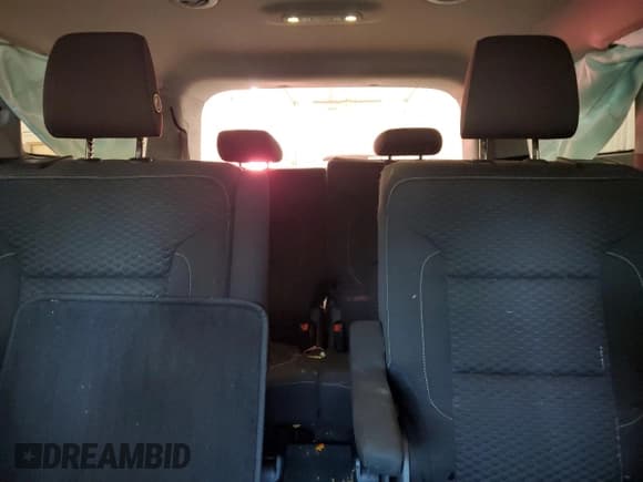 ✅ 2017 GMC Acadia SLE • VIN: 1GKKNSLS3HZ194196 • Lot: 84385915. Wystawiony na Copart z przebiegiem 119 432 mil. Bezpłatny archiwum sprzedaży aukcyjnych z USA i szczegółowy raport historii pojazdu na DreamBid. Zdjęcie 10.