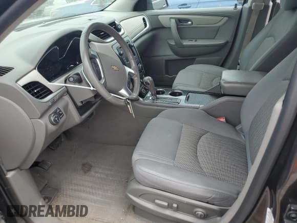 ✅ 2016 Chevrolet Traverse LT • VIN: 1GNKRHKD7GJ215335 • Lot: 55073004. Wystawiony na Copart z przebiegiem 133 823 mil. Bezpłatny archiwum sprzedaży aukcyjnych z USA i szczegółowy raport historii pojazdu na DreamBid. Zdjęcie 7.