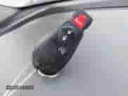 2019 Ram 1500 SLT z VIN 1C6RR6GG6KS670072, wystawiony jako IAAI lot #43225321 z przebiegiem 100 246 mil mil oraz . Historia ofert i sprzedaży dostępna na DreamBid. Obrazek 11.