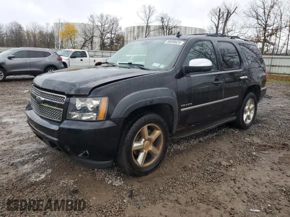 ✅ 2009 Chevrolet Tahoe LTZ • VIN: 1GNFK33069R303303 • Lot: 90898625. Wystawiony na Copart z przebiegiem 211 289 mil. Bezpłatny archiwum sprzedaży aukcyjnych z USA i szczegółowy raport historii pojazdu na DreamBid. Zdjęcie 1.