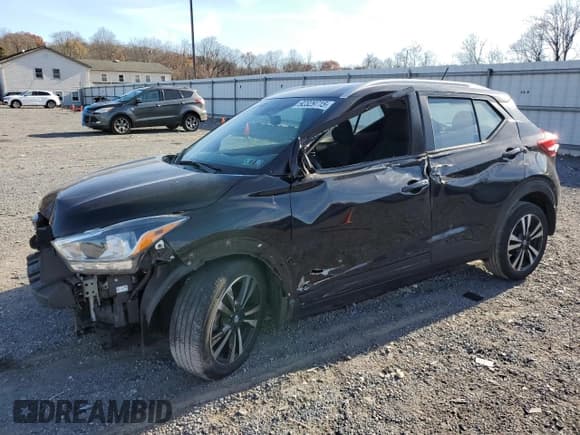 ✅ 2020 Nissan Kicks SV • VIN: 3N1CP5CV9LL545489 • Lot: 92329715. Listed on Copart with 52,238 mi. Free auction sales archive from the USA and detailed vehicle history report at DreamBid. Image 1.