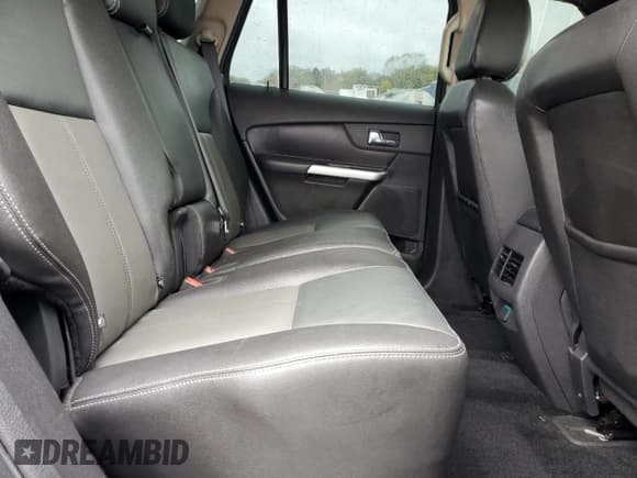 ✅ 2014 Ford Edge Sport • VIN: 2FMDK4AK8EBA23403 • Lot: 82643055. Listed on Copart with 176,345 mi. Free auction sales archive from the USA and detailed vehicle history report at DreamBid. Image 11.