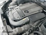 ✅ 2015 Mercedes-Benz C 250 • VIN: WDDGJ4HBXFG383850 • Lot: 41809724. Wystawiony na IAAI z przebiegiem 100 032 mil. Bezpłatny archiwum sprzedaży aukcyjnych z USA i szczegółowy raport historii pojazdu na DreamBid. Zdjęcie 19.