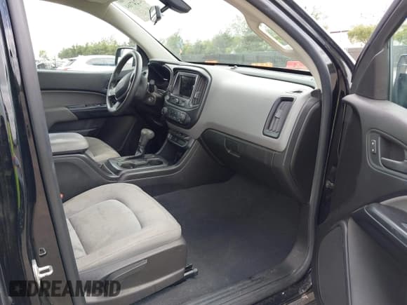 ✅ 2019 Chevrolet Colorado 2WD Work Truck • VIN: 1GCGSBEN6K1146263 • Лот: 42247164. Опубликован ранее на IAAI с пробегом 50 057 миль. Бесплатный доступ к архиву аукционных продаж из США и подробный отчёт об истории автомобиля на DreamBid. Изображение 5.