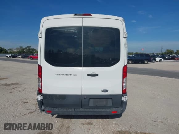 ✅ 2016 Ford Transit XL • VIN: 1FMZK1CM9GKA27097 • Lot: 43680568. Wystawiony na IAAI z przebiegiem 247 283 mil. Bezpłatny archiwum sprzedaży aukcyjnych z USA i szczegółowy raport historii pojazdu na DreamBid. Zdjęcie 16.
