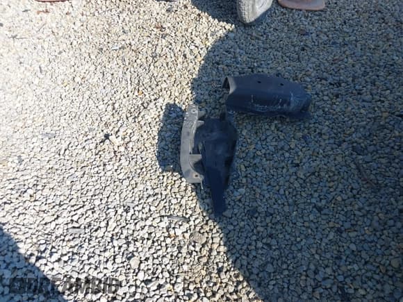 ✅ 2018 Chevrolet Camaro 2SS • VIN: 1G1FH1R73J0189018 • Лот: 43313071. Опубликован ранее на IAAI с пробегом 79 918 миль. Бесплатный доступ к архиву аукционных продаж из США и подробный отчёт об истории автомобиля на DreamBid. Изображение 11.