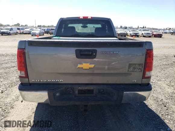 ✅ 2008 GMC Sierra 1500 Work Truck • VIN: 1GTEC19X88Z232307 • Лот: 82250485. Опубликован ранее на Copart с пробегом 167 119 миль. Бесплатный доступ к архиву аукционных продаж из США и подробный отчёт об истории автомобиля на DreamBid. Изображение 6.