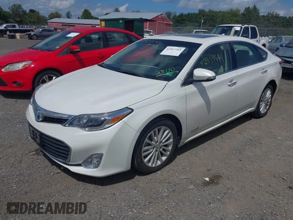 ✅ 2013 Toyota Avalon XLE Premium • VIN: 4T1BD1EB0DU001110 • Lot: 42957545. Listed on IAAI with 99,572 mi. Free auction sales archive from the USA and detailed vehicle history report at DreamBid. Image 2.
