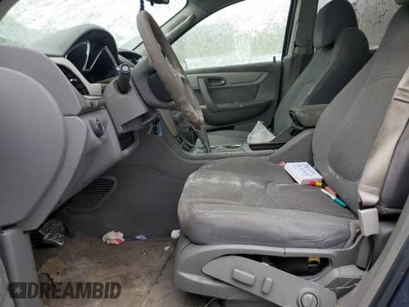 2015 Chevrolet Traverse LS z VIN 1GNKRFKD6FJ197476, wystawiony jako Copart lot #90977255 z przebiegiem 171 403 mil mil oraz Czysty tytuł • Clean title. Historia ofert i sprzedaży dostępna na DreamBid. Obrazek 7.