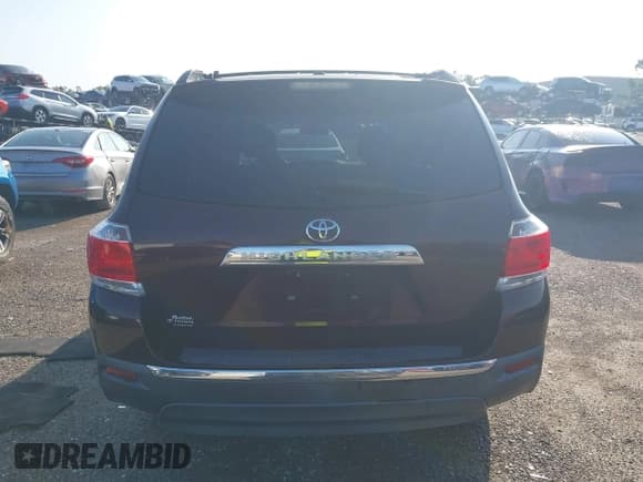 ✅ 2012 Toyota Highlander • VIN: 5TDZA3EH7CS019568 • Лот: 42847672. Опубликован ранее на IAAI с пробегом 176 466 миль. Бесплатный доступ к архиву аукционных продаж из США и подробный отчёт об истории автомобиля на DreamBid. Изображение 16.