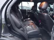 ✅ 2013 Ford Explorer Limited • VIN: 1FM5K8F88DGC47352 • Lot: 41034256. Wystawiony na IAAI z przebiegiem 171 290 mil. Bezpłatny archiwum sprzedaży aukcyjnych z USA i szczegółowy raport historii pojazdu na DreamBid. Zdjęcie 8.