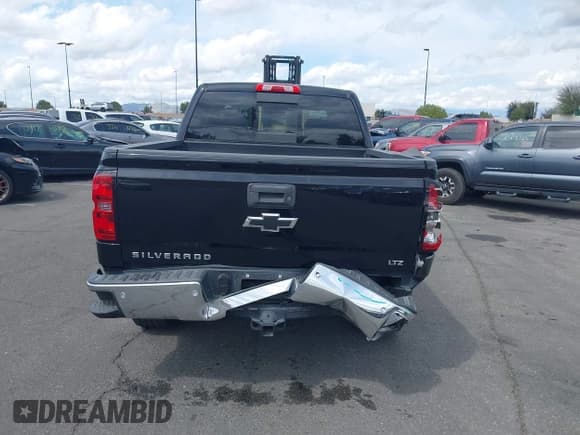 ✅ 2014 Chevrolet Silverado 1500 LTZ • VIN: 3GCPCSEC5EG211881 • Lot: 41516016. Wystawiony na IAAI z przebiegiem 89 976 mil. Bezpłatny archiwum sprzedaży aukcyjnych z USA i szczegółowy raport historii pojazdu na DreamBid. Zdjęcie 16.
