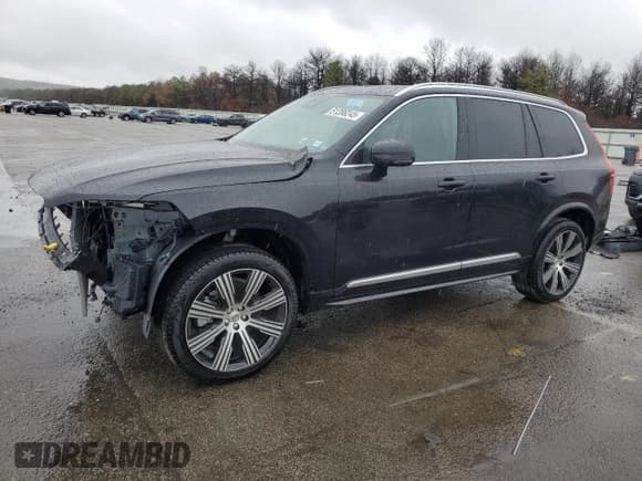✅ 2025 Volvo XC90 Plus • VIN: YV4062PE1S1314598 • Лот: 51286245. Опубликован ранее на Copart с пробегом 3 693 миль. Бесплатный доступ к архиву аукционных продаж из США и подробный отчёт об истории автомобиля на DreamBid. Изображение 1.