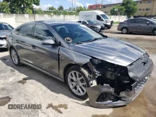 ✅ 2018 Hyundai Sonata Limited Plus • VIN: 5NPE34AB1JH675302 • Lot: 48100963. Listed on Copart with 62,395 mi. Free auction sales archive from the USA and detailed vehicle history report at DreamBid. Image 4.