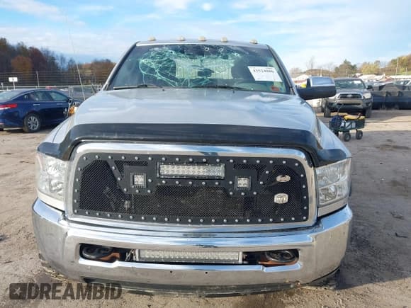 ✅ 2012 Ram 2500 ST • VIN: 3C6UD5CL0CG327045 • Lot: 43524886. Listed on IAAI with 131,213 mi. Free auction sales archive from the USA and detailed vehicle history report at DreamBid. Image 13.