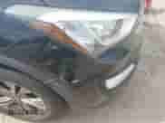 2016 Hyundai Santa Fe z VIN 5XYZUDLB9GG336279, wystawiony jako IAAI lot #43144544 z przebiegiem 117 983 mil mil oraz . Historia ofert i sprzedaży dostępna na DreamBid. Obrazek 6.