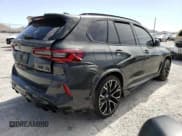 ✅ 2022 BMW X5 M • VIN: 5YMJU0C09N9L15281 • Лот: 53771493. Опубликован ранее на Copart с пробегом Не указан. Бесплатный доступ к архиву аукционных продаж из США и подробный отчёт об истории автомобиля на DreamBid. Изображение 3.
