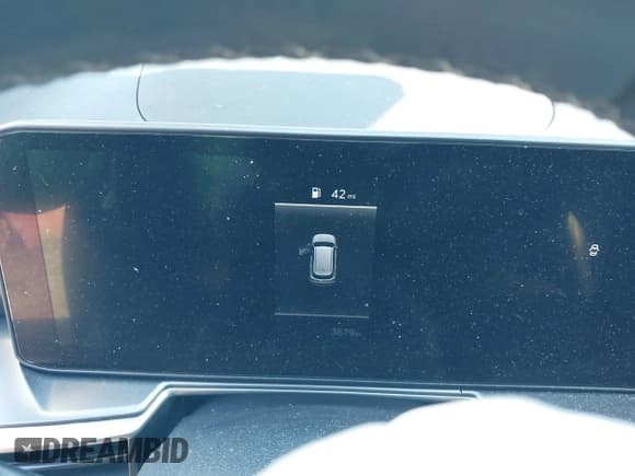 ✅ 2025 Kia Sorento S • VIN: 5XYRL4JC0SG362342 • Lot: 43345935. Wystawiony na IAAI z przebiegiem 3 676 mil. Bezpłatny archiwum sprzedaży aukcyjnych z USA i szczegółowy raport historii pojazdu na DreamBid. Zdjęcie 7.