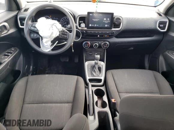 ✅ 2021 Hyundai Venue SE • VIN: KMHRB8A39MU105994 • Lot: 47218365. Listed on Copart with 45,861 mi. Free auction sales archive from the USA and detailed vehicle history report at DreamBid. Image 8.