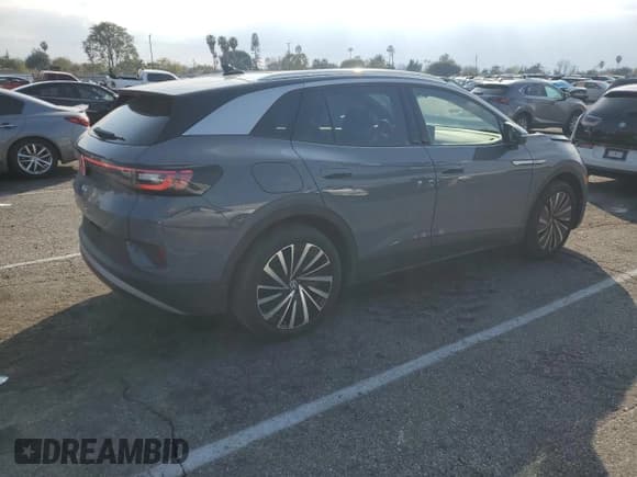 ✅ 2023 Volkswagen ID.4 Pro S Plus • VIN: 1V2HMPE87PC058337 • Lot: 42829765. Wystawiony na Copart z przebiegiem 11 783 mil. Bezpłatny archiwum sprzedaży aukcyjnych z USA i szczegółowy raport historii pojazdu na DreamBid. Zdjęcie 3.