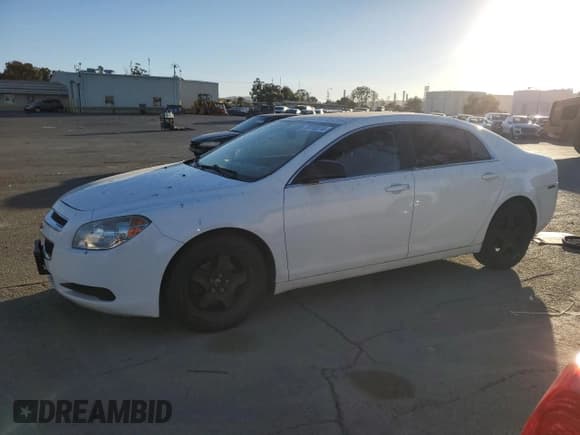 ✅ 2011 Chevrolet Malibu 1FL • VIN: 1G1ZA5E10BF161766 • Lot: 79773274. Listed on Copart with 255,491 mi. Free auction sales archive from the USA and detailed vehicle history report at DreamBid. Image 1.
