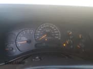 ✅ 2007 Chevrolet Silverado 2500HD Work Truck • VIN: 1GCHK23U77F197117 • Lot: 76921024. Wystawiony na Copart z przebiegiem 203 503 mil. Bezpłatny archiwum sprzedaży aukcyjnych z USA i szczegółowy raport historii pojazdu na DreamBid. Zdjęcie 9.