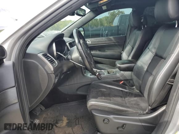 ✅ 2018 Jeep Grand Cherokee Altitude • VIN: 1C4RJEAG3JC429369 • Лот: 82376265. Опубликован ранее на Copart с пробегом 114 696 миль. Бесплатный доступ к архиву аукционных продаж из США и подробный отчёт об истории автомобиля на DreamBid. Изображение 7.