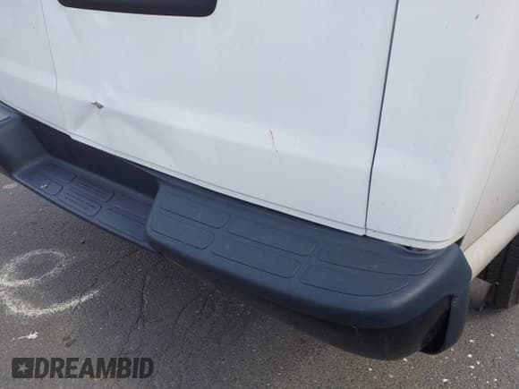 ✅ 2020 Chevrolet Express Cargo • VIN: 1GCWGAFP8L1275209 • Lot: 42763199. Listed on IAAI with 133,079 mi. Free auction sales archive from the USA and detailed vehicle history report at DreamBid. Image 6.