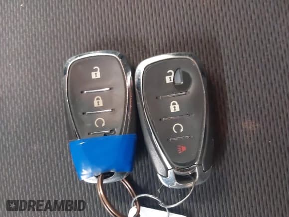 ✅ 2017 Chevrolet Cruze LT • VIN: 3G1BE6SM5HS594255 • Lot: 42385285. Listed on IAAI with 107,505 mi. Free auction sales archive from the USA and detailed vehicle history report at DreamBid. Image 11.